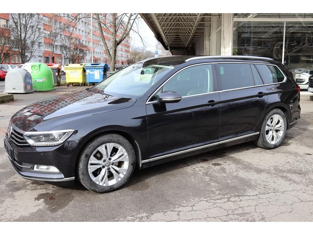 2015 Volkswagen PASSAT - 15