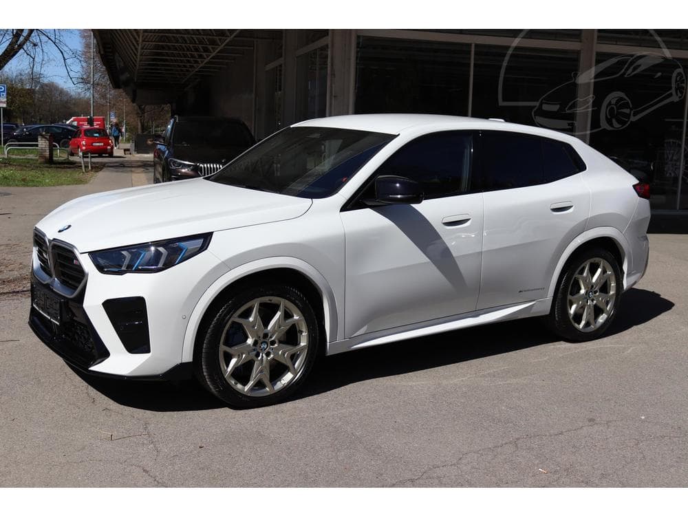 2025 BMW X2 - 31