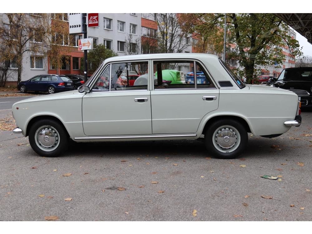 1974 Fiat 124 - 17