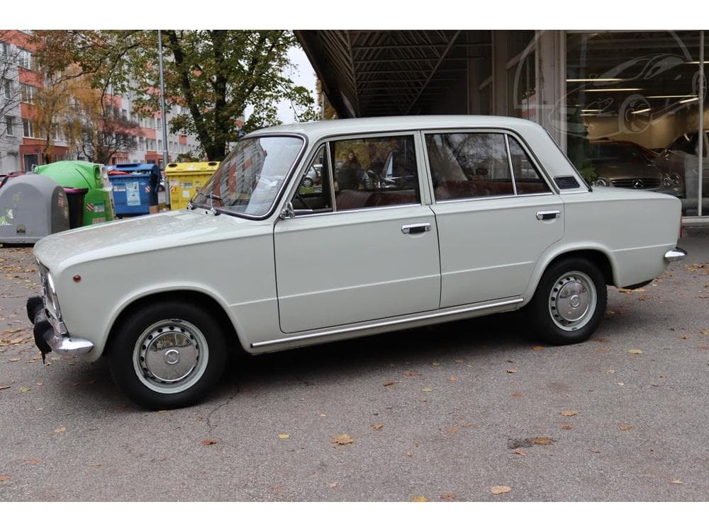 1974 Fiat 124 - 18