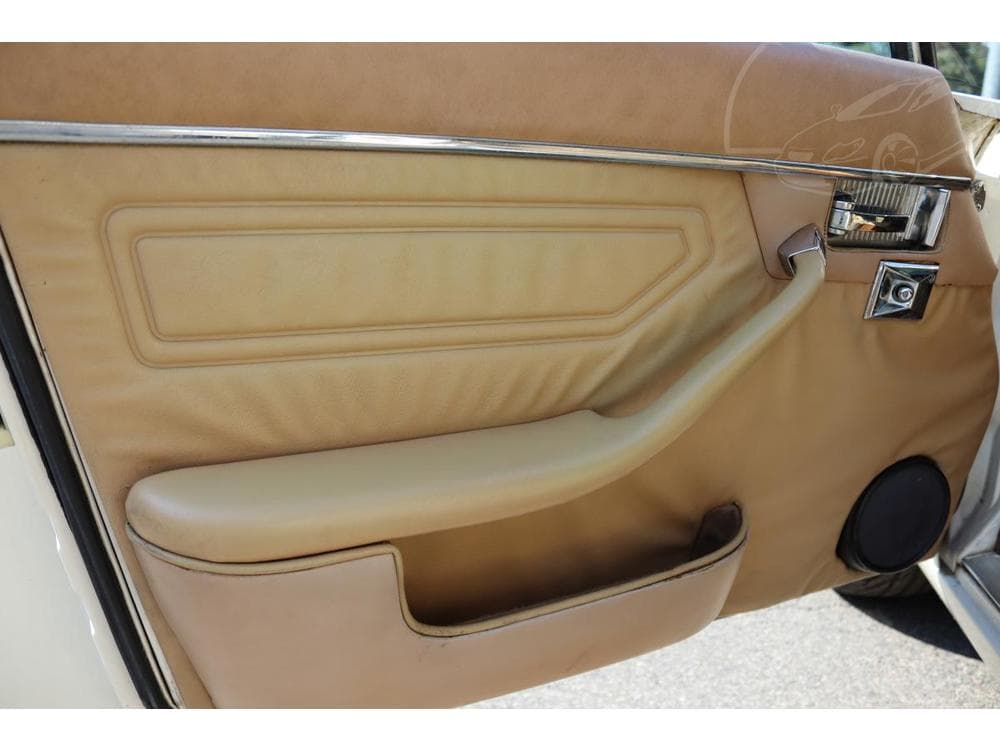 1975 Jaguar XJ - 18