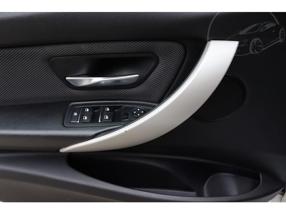 2017 BMW 3-Series - 20