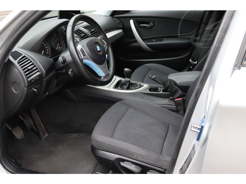 2009 BMW 1-SERIES - 20