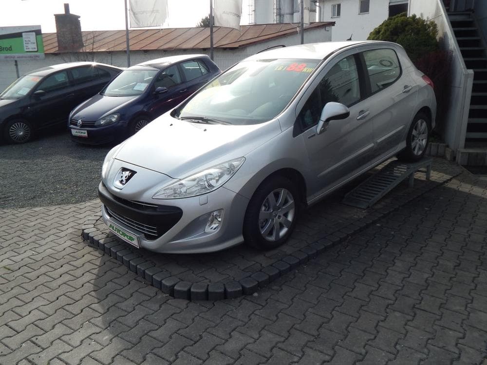 2010 Peugeot 308 - 2