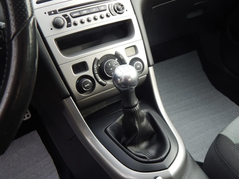 2010 Peugeot 308 - 7