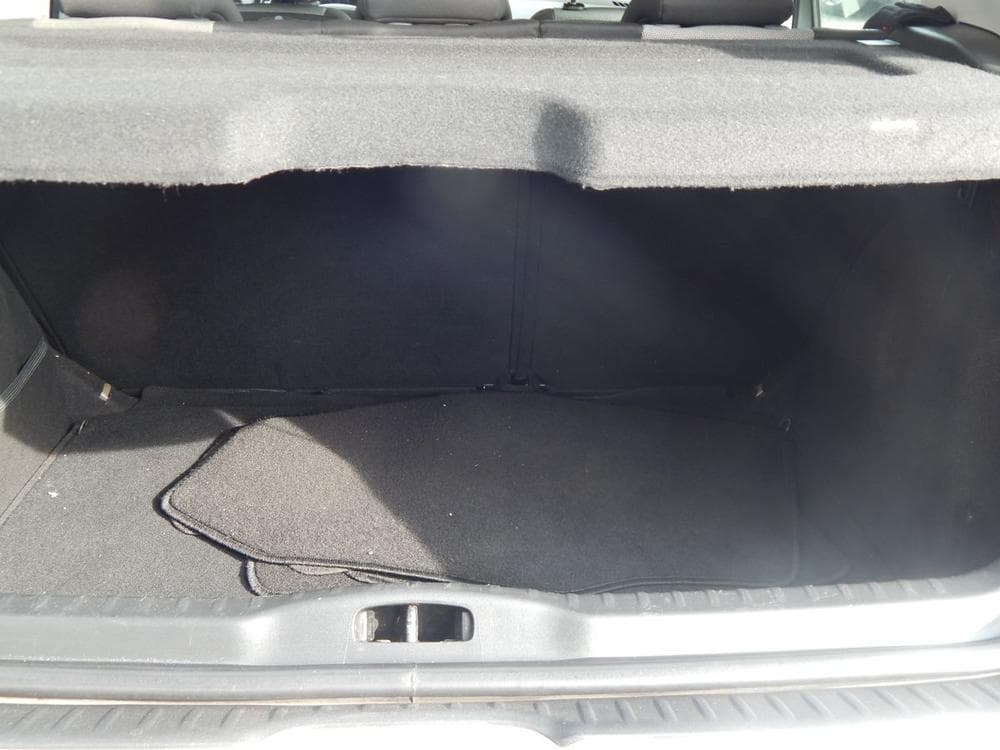 2010 Peugeot 308 - 9