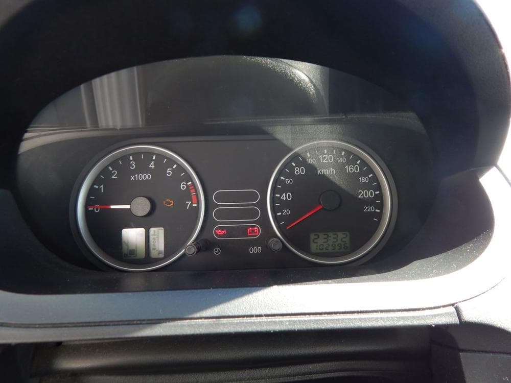 2004 Ford FIESTA - 6