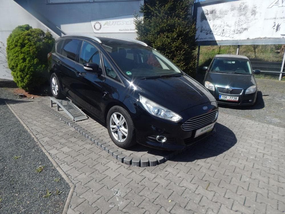2016 Ford S-MAX