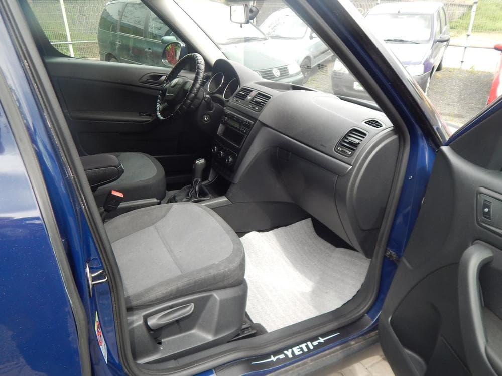2010 Škoda YETI - 21
