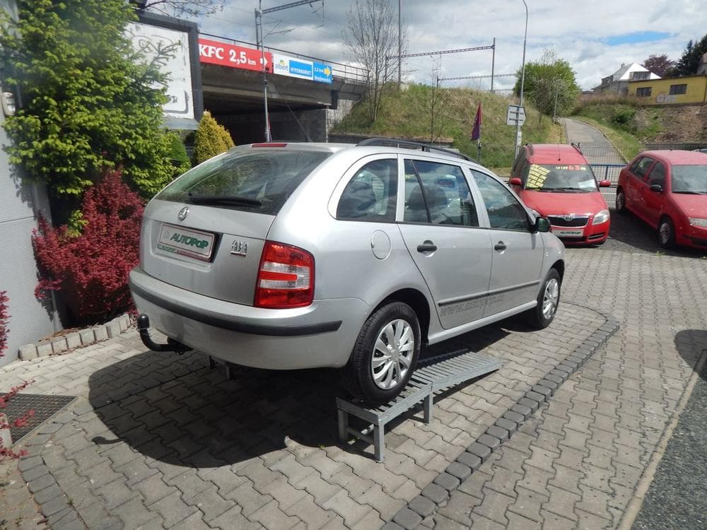 2005 Škoda FABIA - 4