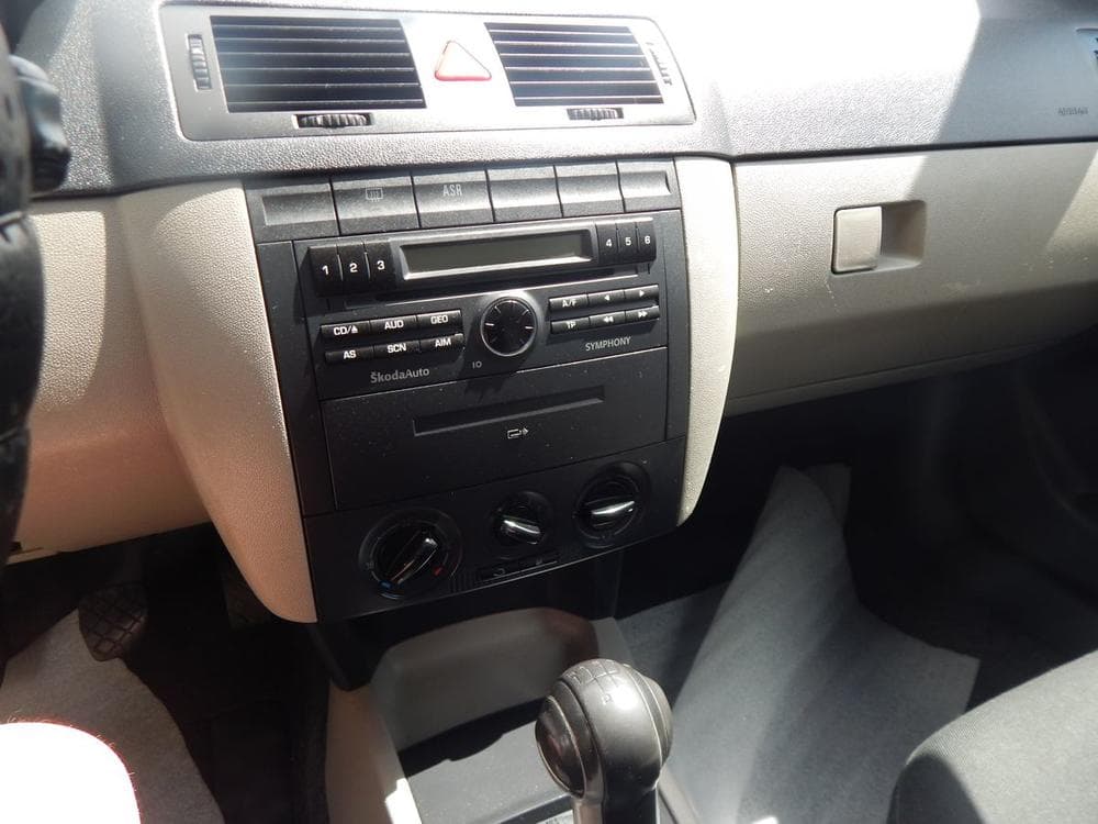 2005 Škoda FABIA - 7