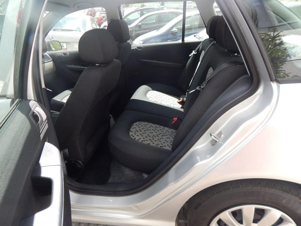 2005 Škoda FABIA - 9