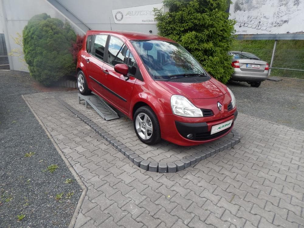 2008 Renault MODUS