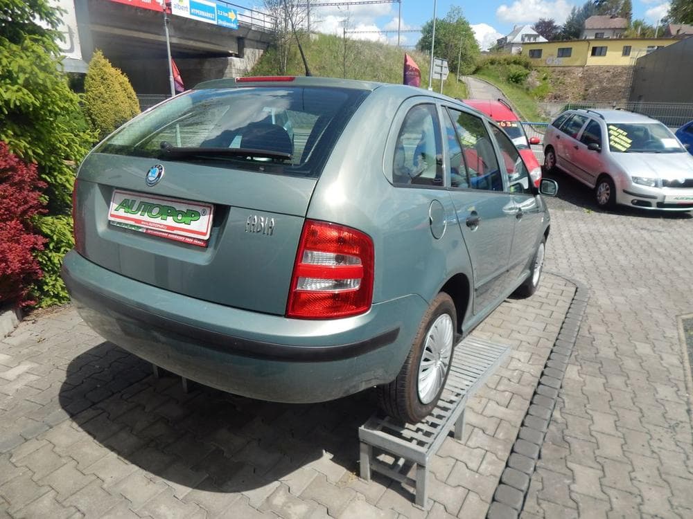 2002 Škoda FABIA - 10