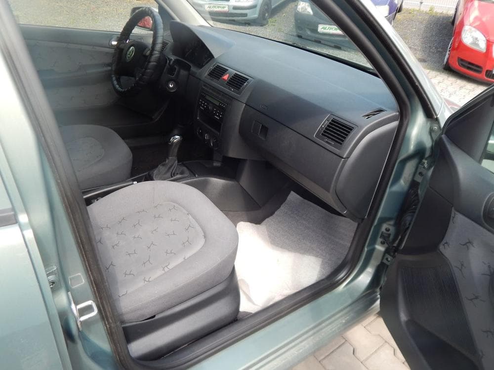 2002 Škoda FABIA - 31
