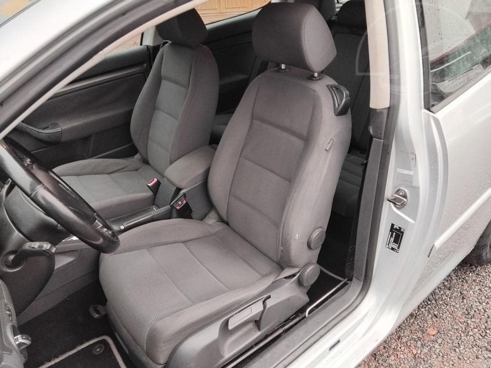 2006 Volkswagen GOLF - 7