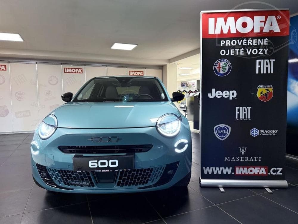 2025 Fiat 600 - 3