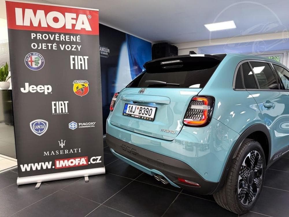 2025 Fiat 600 - 13