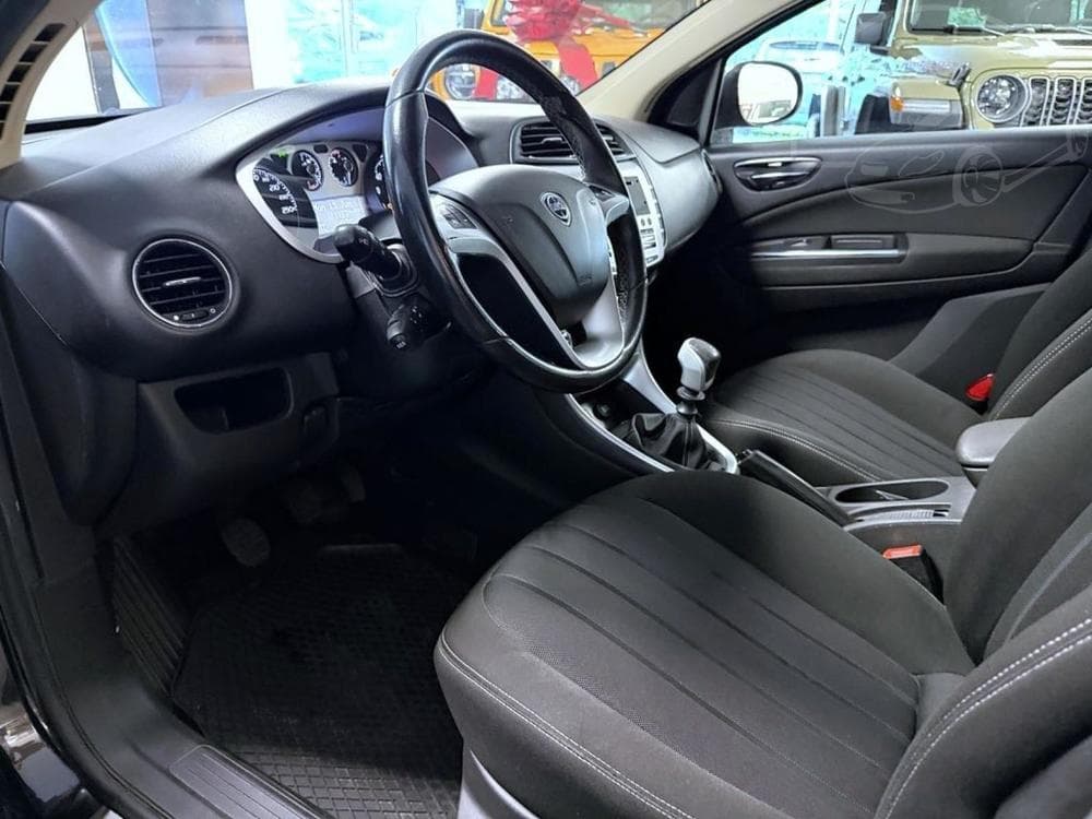 2014 Lancia DELTA - 6