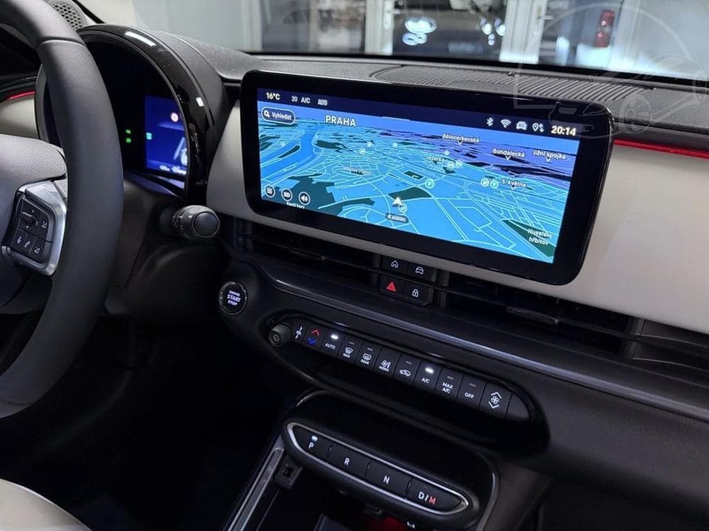 2025 Fiat 600 - 19