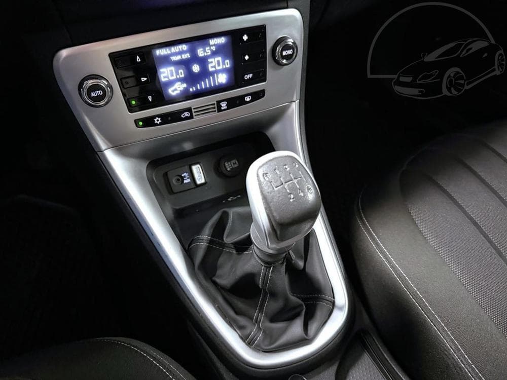 2014 Lancia DELTA - 12