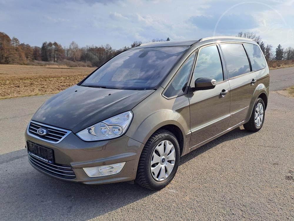 Ford Galaxy 2.0TDCi 7 MÍST SERVISKA