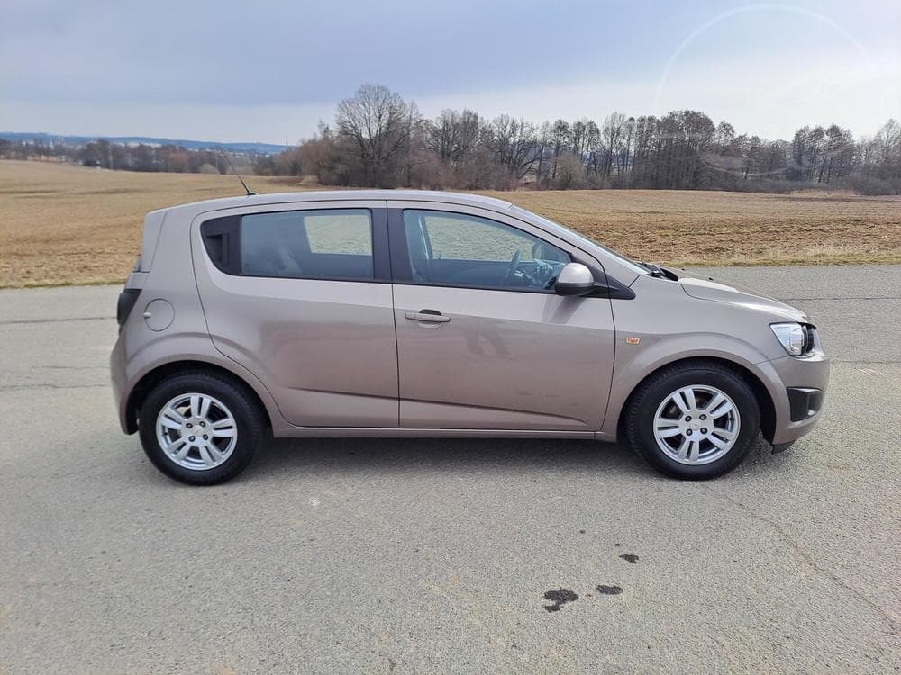 2013 Chevrolet Aveo - 7