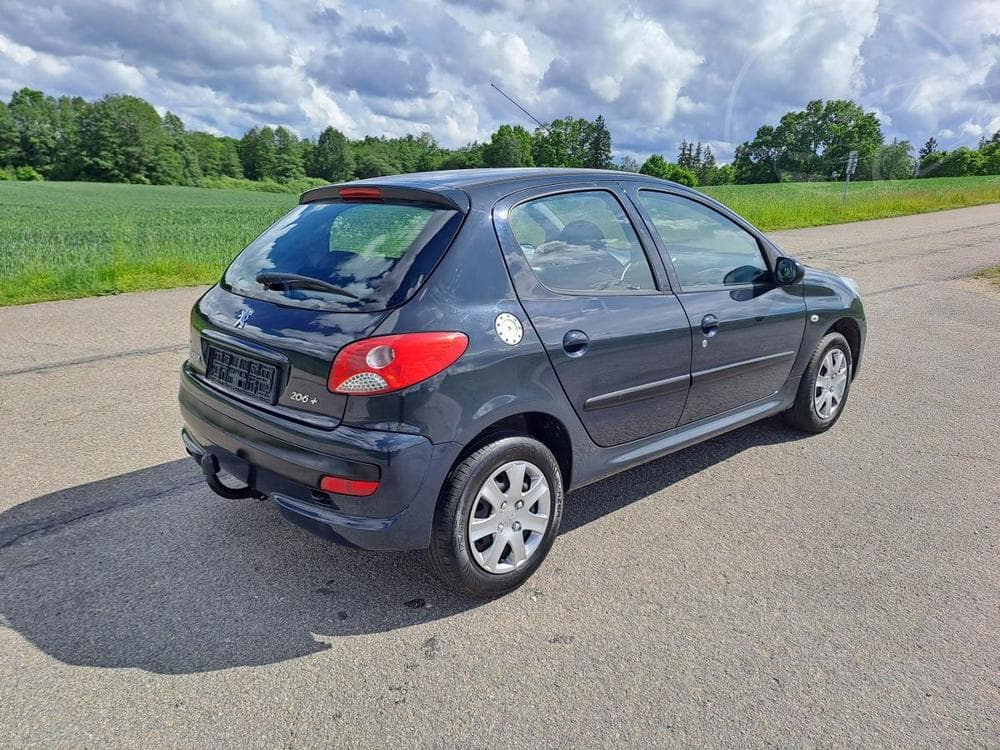 2011 Peugeot 206 - 13