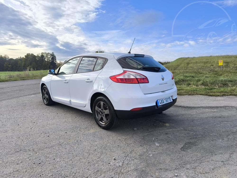 2014 Renault MEGANE - 5
