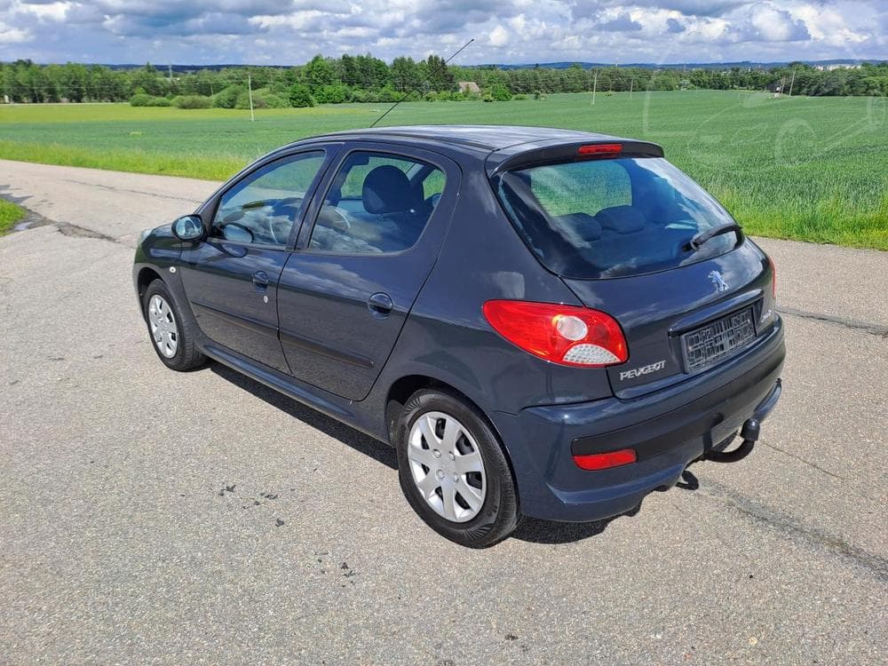 2011 Peugeot 206 - 19