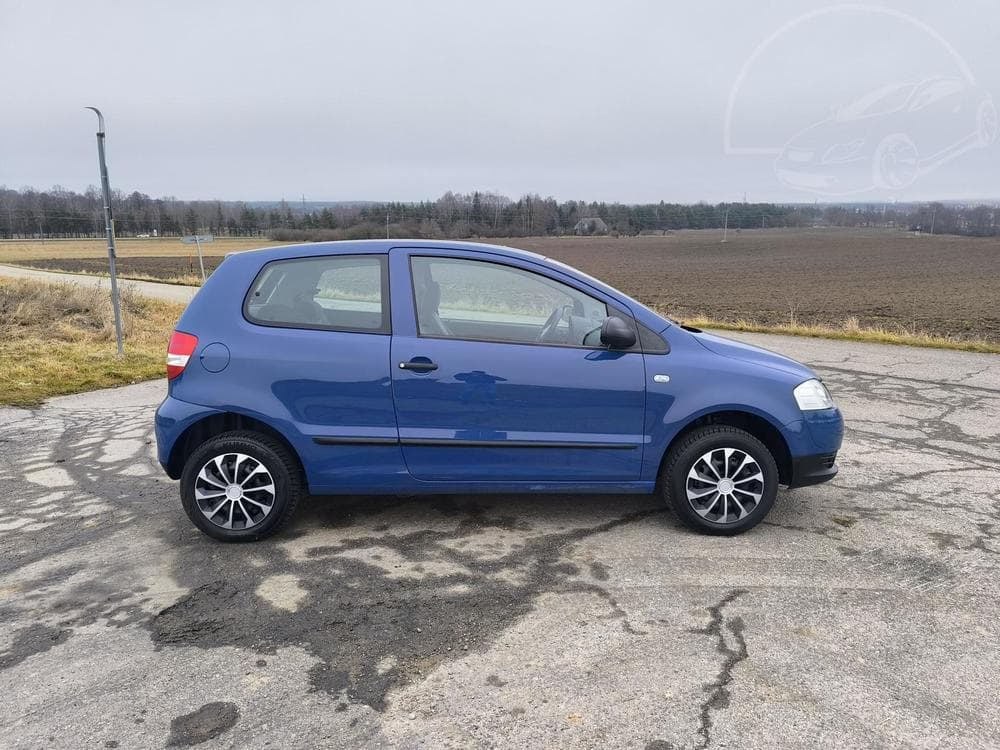 2006 Volkswagen FOX - 8