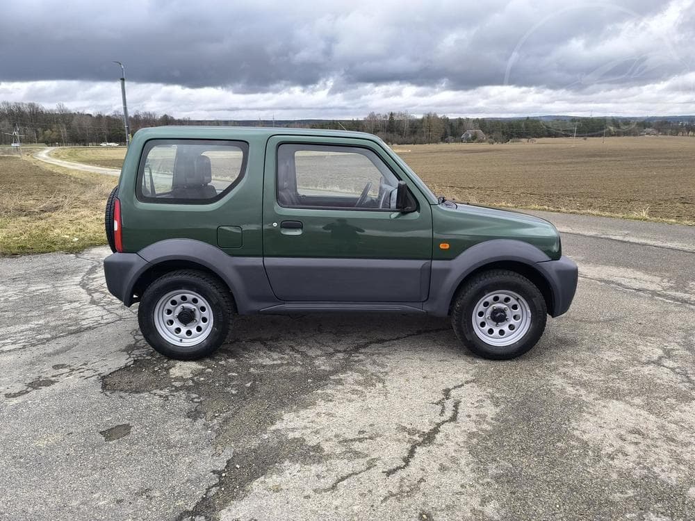 2011 Suzuki JIMNY - 8
