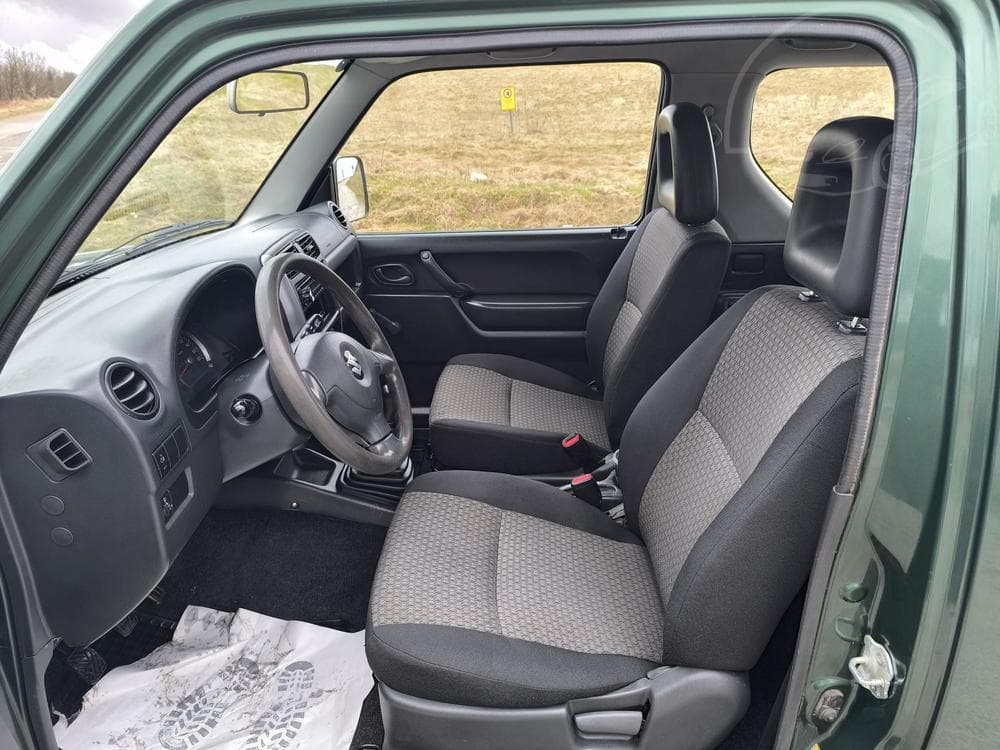 2011 Suzuki JIMNY - 10