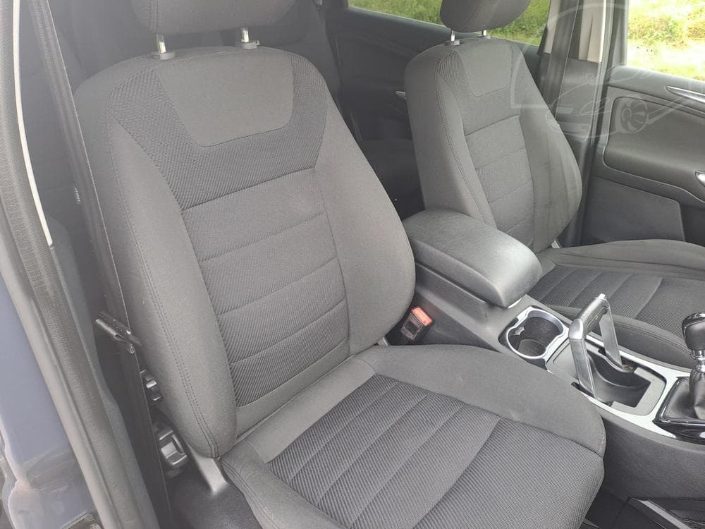 2012 Ford S-Max - 14