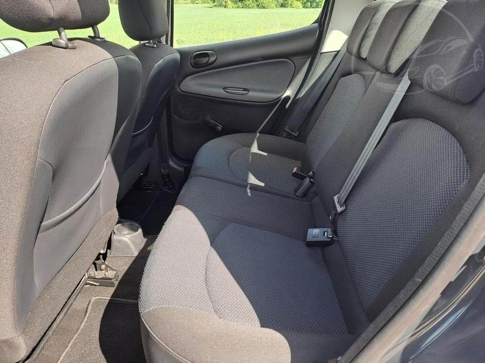 2011 Peugeot 206 - 43