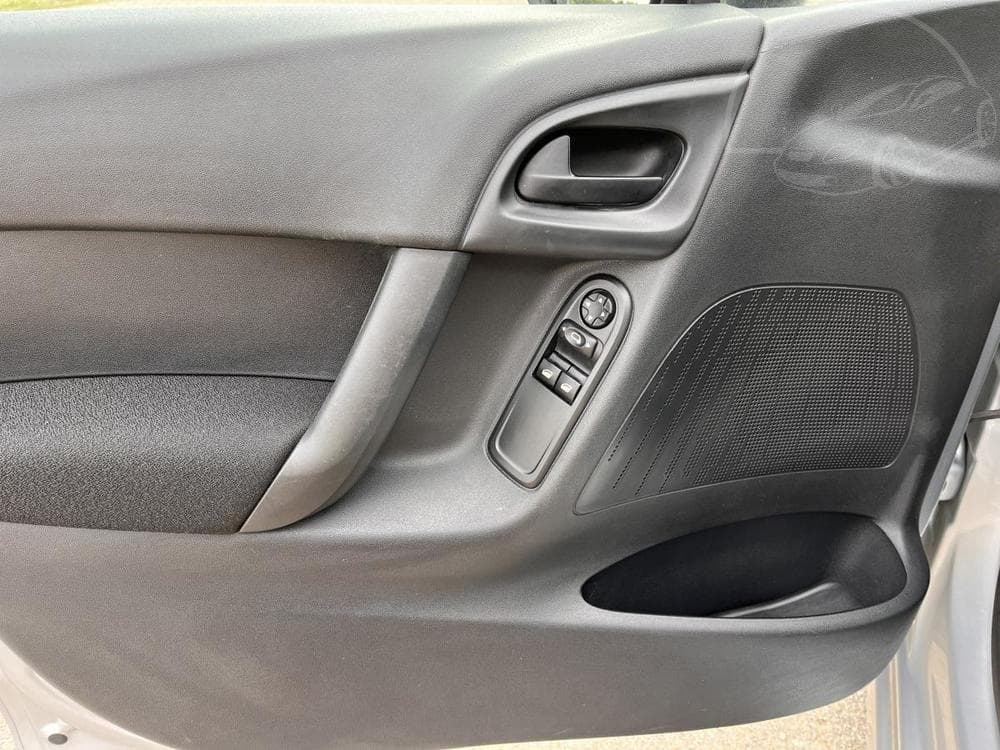 2016 Citroen C3 - 18