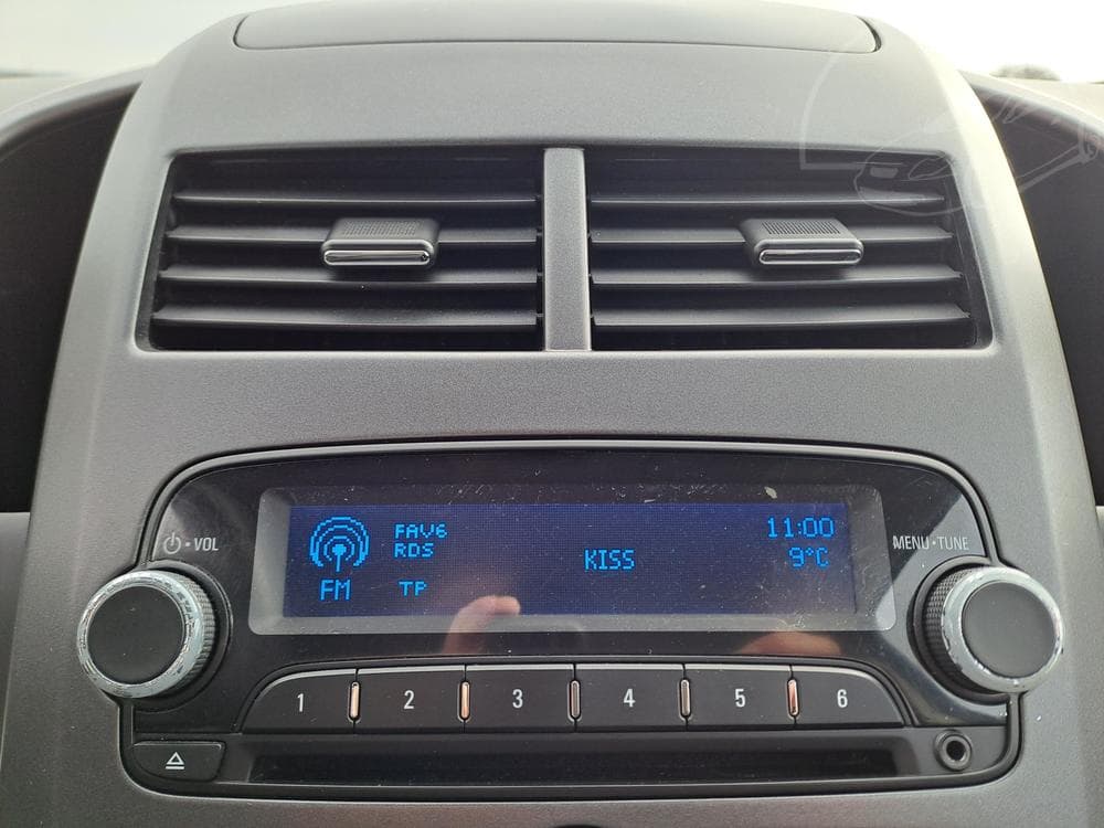 2013 Chevrolet Aveo - 37