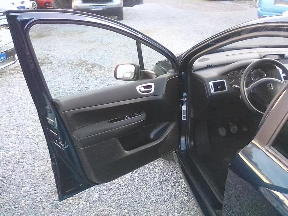 2007 Peugeot 307 - 12