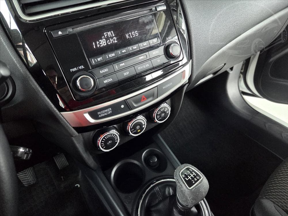2016 Mitsubishi ASX - 13