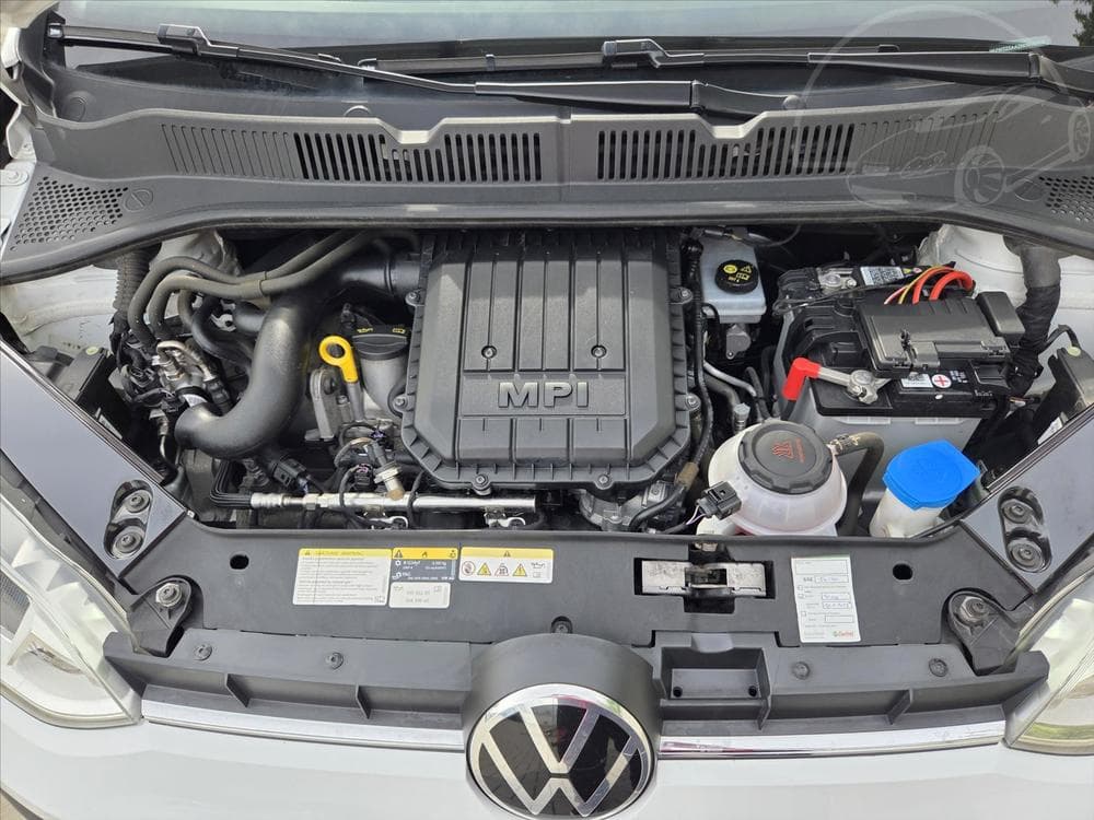 2022 Volkswagen UP! - 17