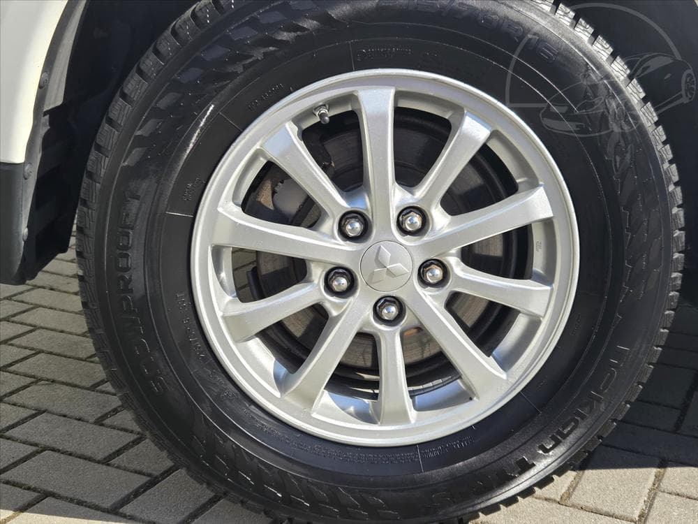 2016 Mitsubishi ASX - 19