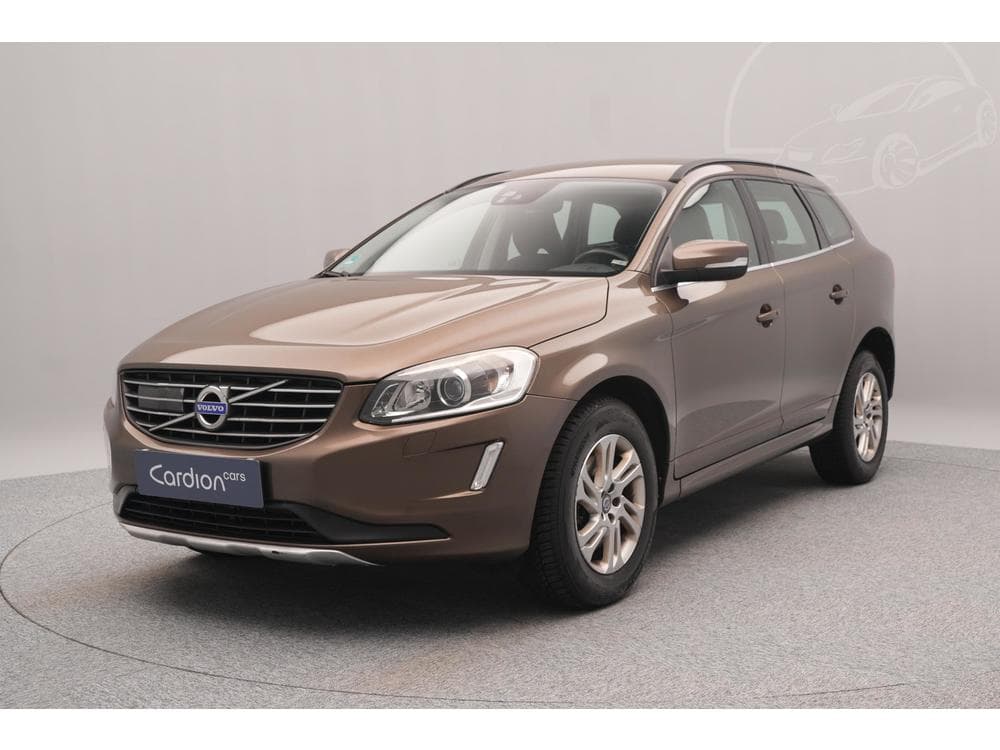 Volvo XC60 D4 AWD MOMENTUM AUT CZ