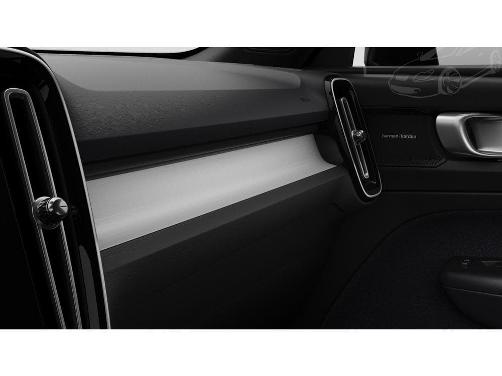 2026 Volvo XC40 - 21