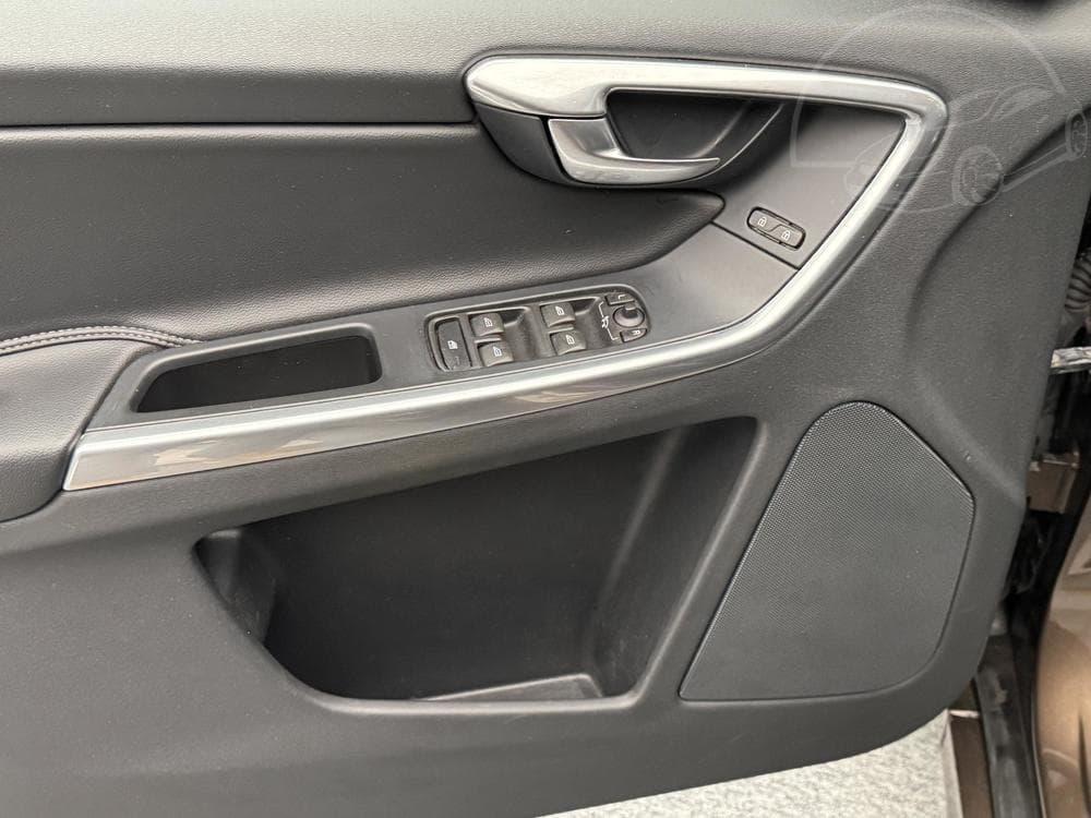 2015 Volvo Xc60 - 18