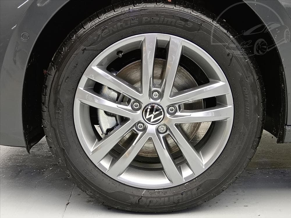 2025 Volkswagen TOURAN - 25