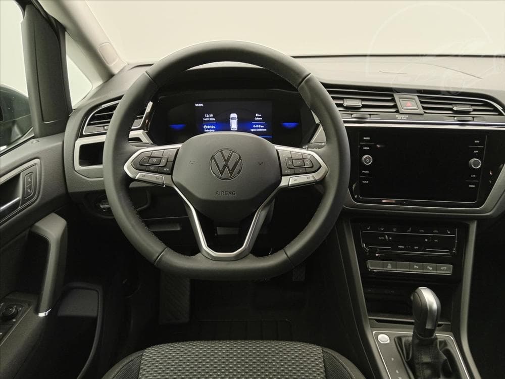 2025 Volkswagen TOURAN - 49