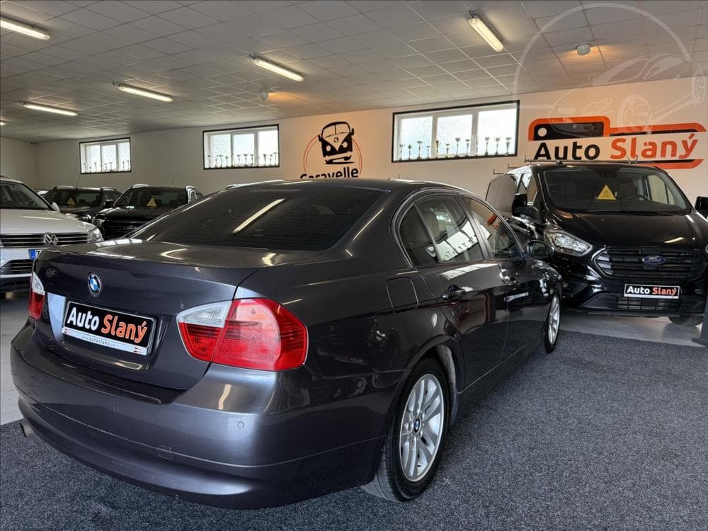 2005 BMW 3-SERIES - 6