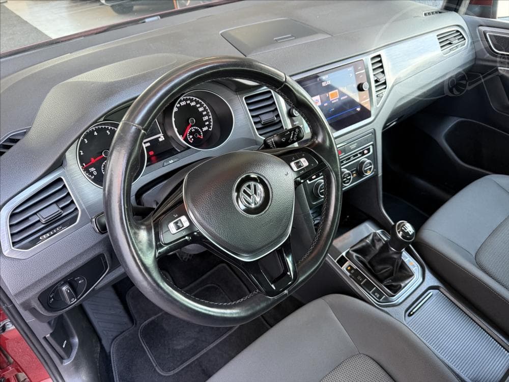 2019 Volkswagen GOLF - 9