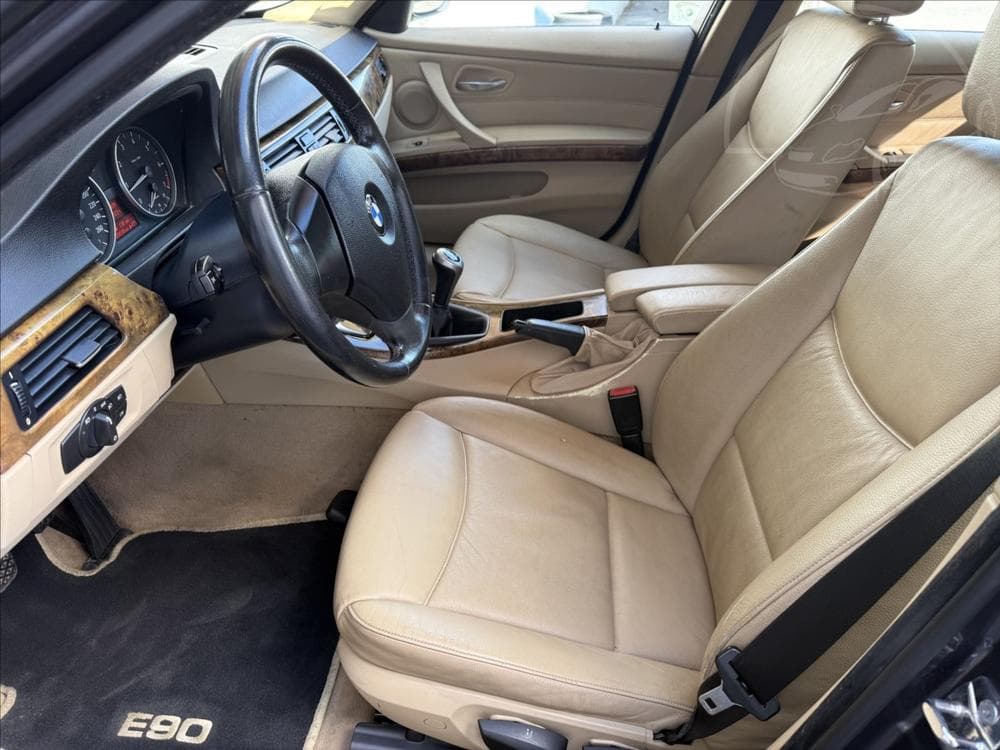 2005 BMW 3-SERIES - 11