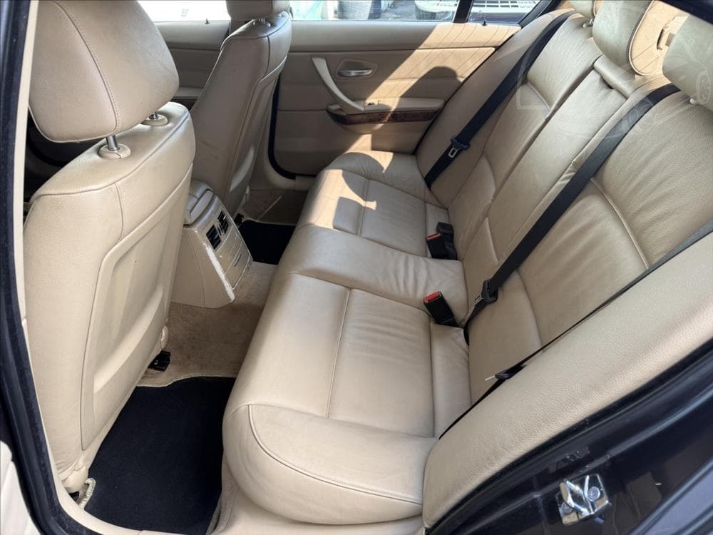 2005 BMW 3-SERIES - 19